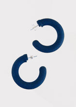 Load image into Gallery viewer, Circle Mini Hoops