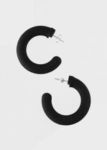 Load image into Gallery viewer, Circle Mini Hoops